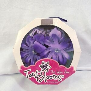 Toe Blooms Baby Doll Cotton Strap Shoes Purple Flowers 0-12 Month Strong Scent